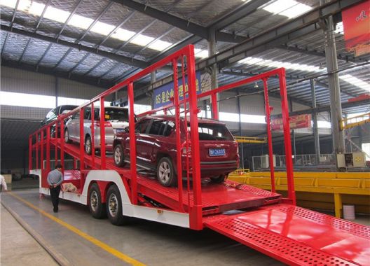 Two-axle 8/10 car transport semi-trailer